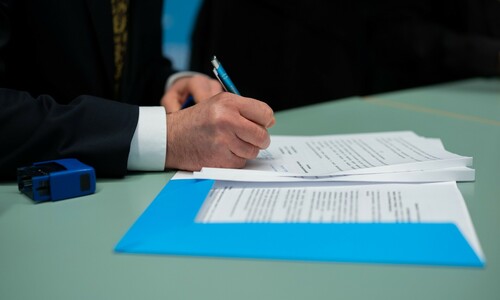 Podpisanie umowy partnerskiej ze szkołami.