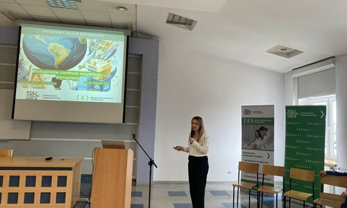 Wykład dr hab. Anny Grobelak, prof. PCz podczas Światowego Dnia Recyklingu na Politechnice Częstochowskiej