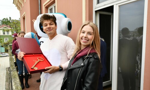 Uczestnicy Korowodu studenckiego w ramach Juwenaliów 2025