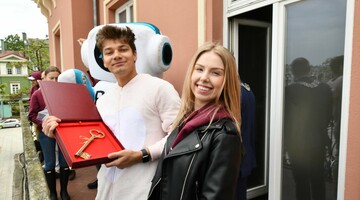 Uczestnicy Korowodu studenckiego w ramach Juwenaliów 2025