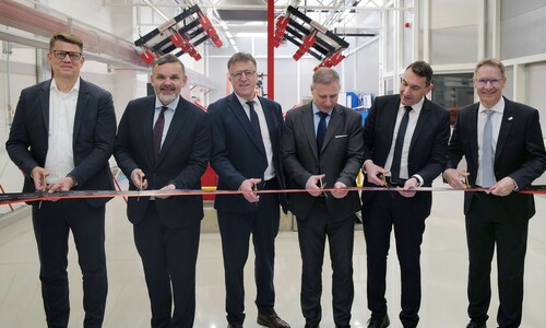 Otwarcie nowoczesnego laboratorium testowego SLED w zakładzie ZF Lifetec.
