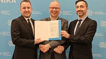 Politechnika Częstochowska sfinalizowała wieloletnią współpracę z firmą Stoelzle