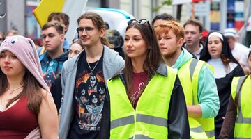 Uczestnicy Korowodu studenckiego w ramach Juwenaliów 2025