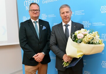 Uroczyste gratulacje dla nowych Profesorów podczas posiedzenia Senatu