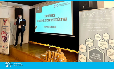 O bezpieczeństwie w sieci i jego wpływie na dobrostan psychiczny podczas Światowego Dnia Ochrony Zdrowia Psychicznego (PL/EN)