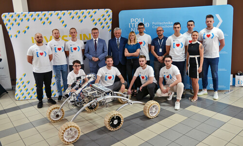 Konferencja prasowa z zespołem PCz Rover Team po powrocie z zawodów University Rover Challenge w USA