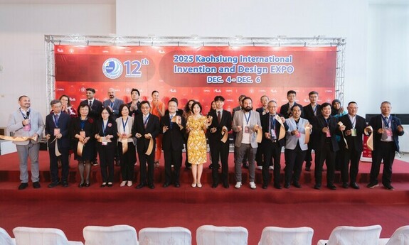 Pracownicy WIPiTM z międzynarodowymi nagrodami na KIDE 2025