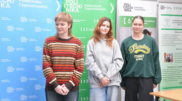 Uczniowie uczestniczący w Światowym Dniu Ziemi organizowanym na Wydziale Infrastruktury i Środowiska Politechniki Częstochowskiej